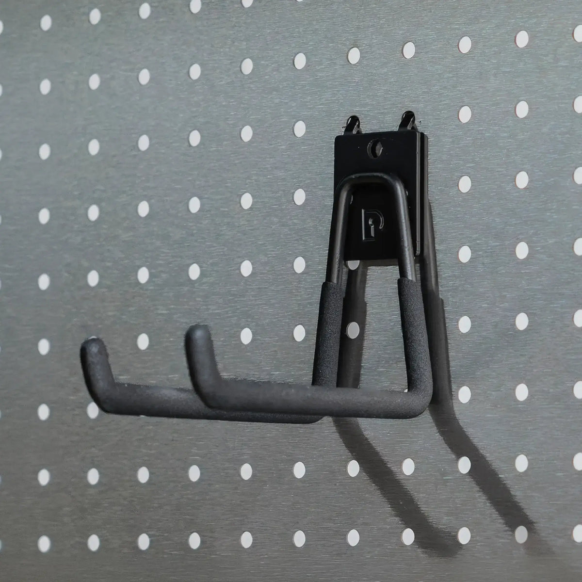 PegGrid™ Short Flat Hook